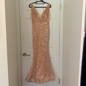 Jovani V Deep Sequin Gown Dress Size 4 New With Tags